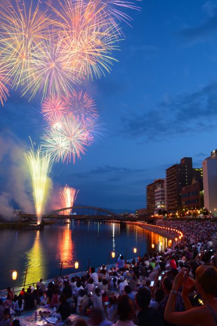 第71回沼津夏まつり狩野川花火大会を観覧席で観ませんか ※受付・販売は終了しました。