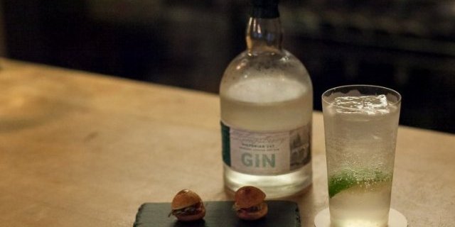 【東京発】仕事終わりに沼津へ！1泊2日大人のバー巡りと沼津港グルメを満喫コース