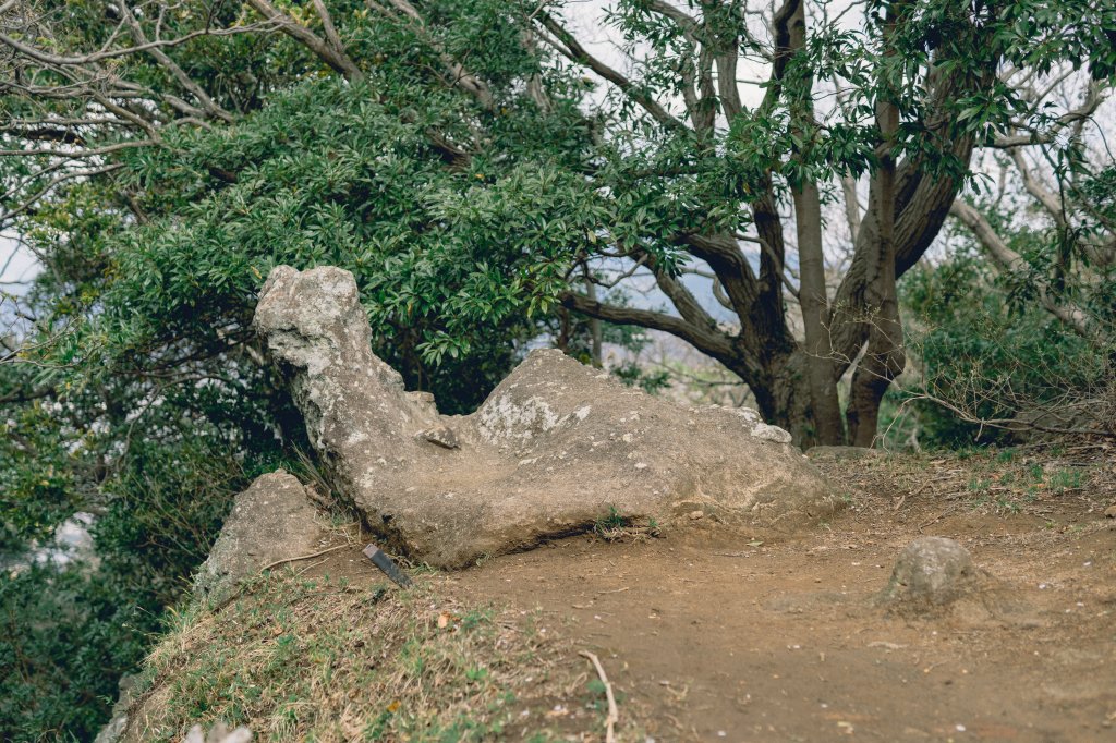 香貫山夫婦岩