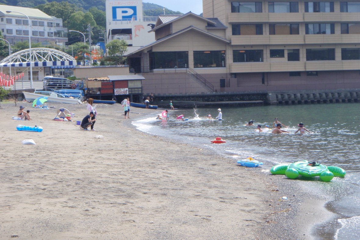 三津海水浴場 見る 遊ぶ 沼津市公式観光サイト 沼津観光ポータル