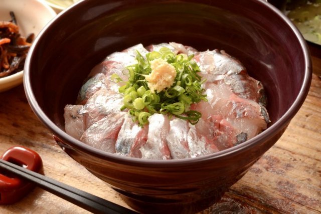 【1日目】内浦漁協直営 いけすやでランチ